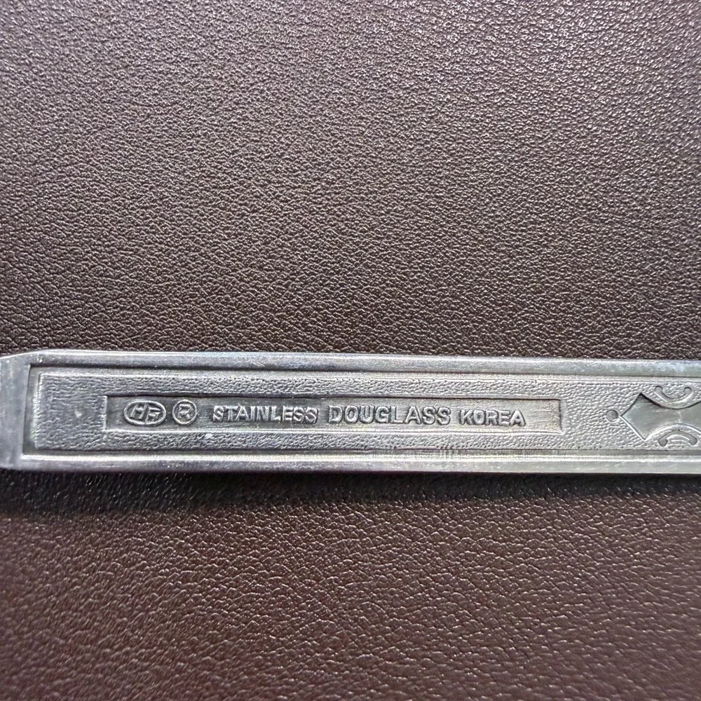 Douglass‎ Korea Stainless Steel Flatware Spoons Geometric Pattern Set of 5